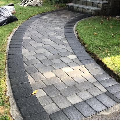 Backyard paver patio